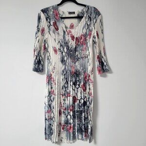 Mini Pleats Accordion Pleated Floral Dress 3/4 Sleeve Size Medium